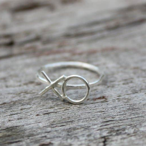 Hug and Kiss Ring - Silver
